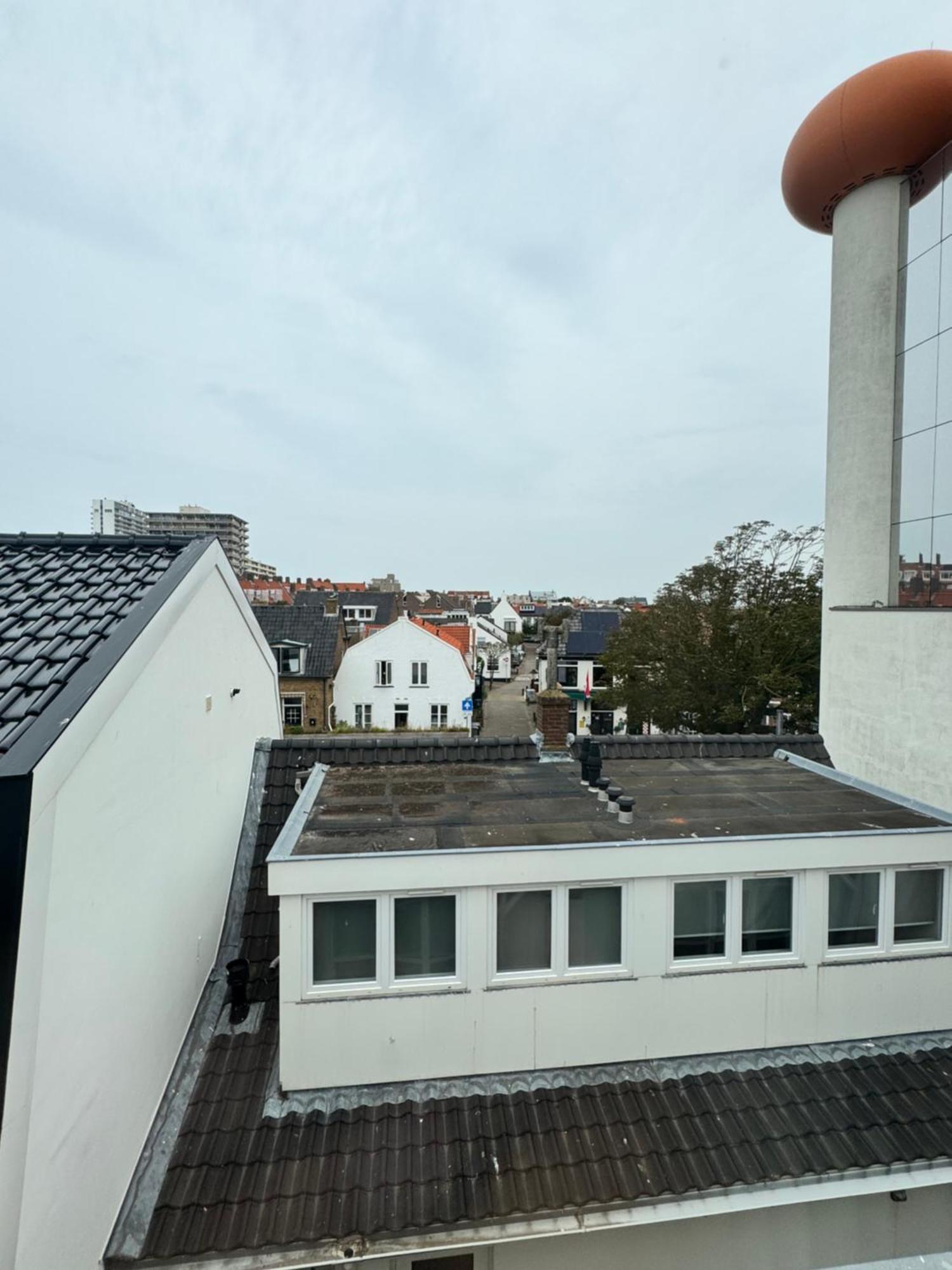 Homes By The C Zandvoort Exterior photo